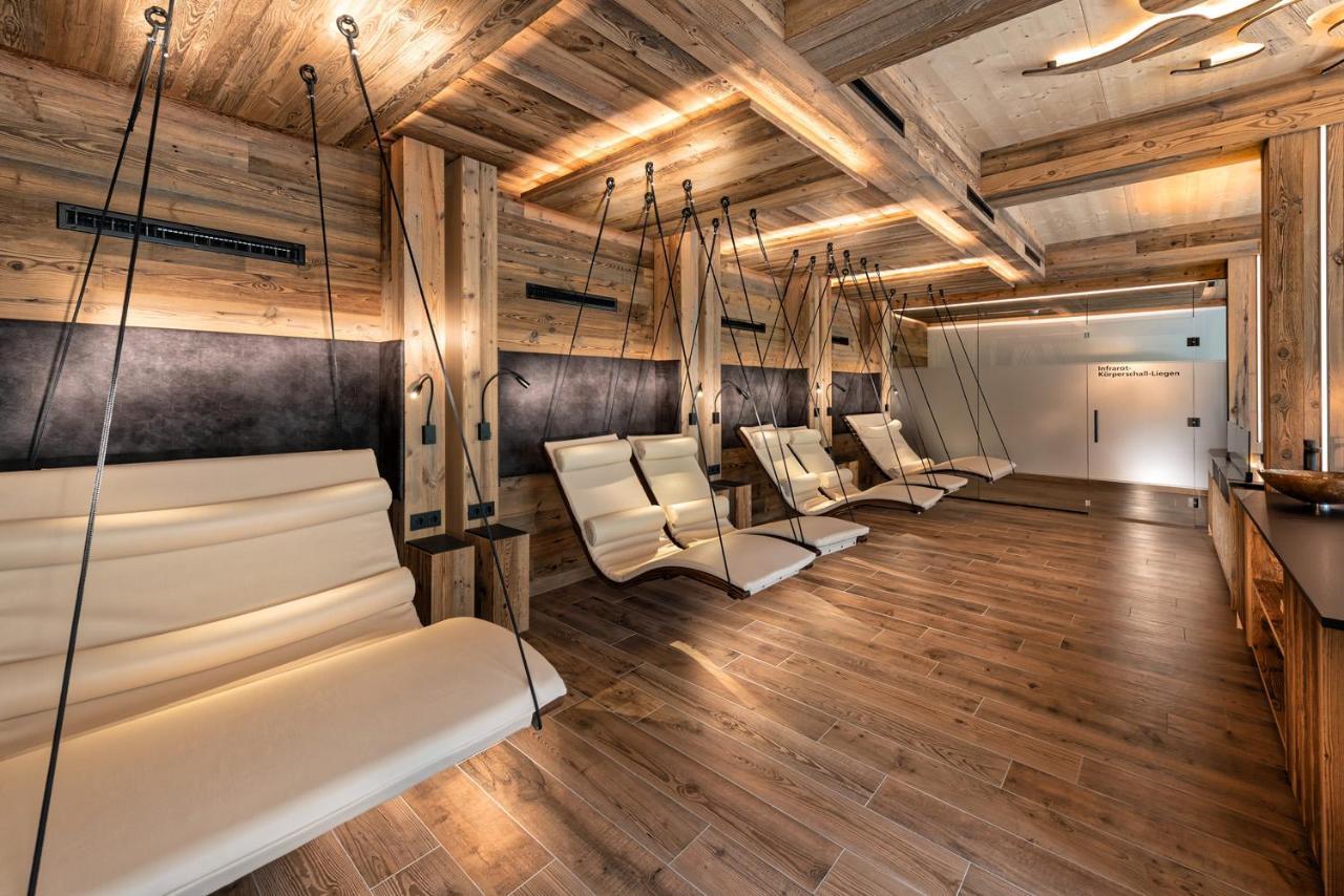 Biohotel Rastbichlhof Neustift im Stubaital Exterior photo