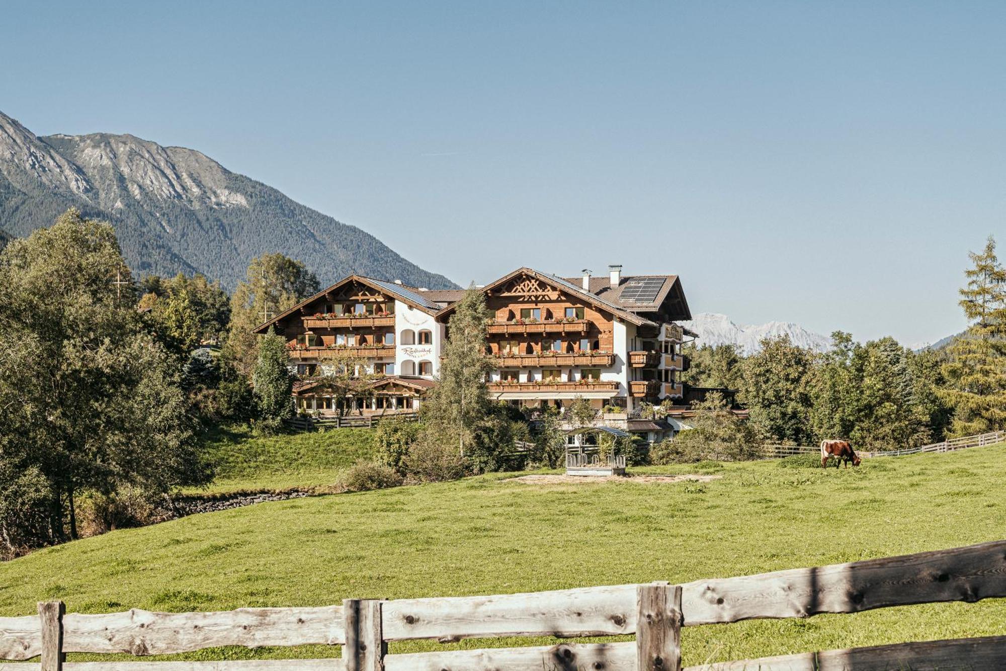 Biohotel Rastbichlhof Neustift im Stubaital Exterior photo