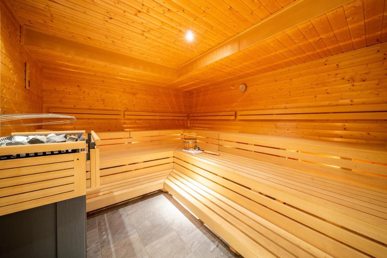 Biohotel Rastbichlhof Neustift im Stubaital Exterior photo